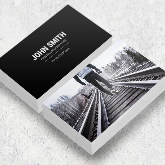 Signature Glossy Business Cards (18pt)